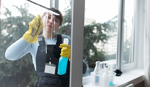 Cam Cephe Temizliği